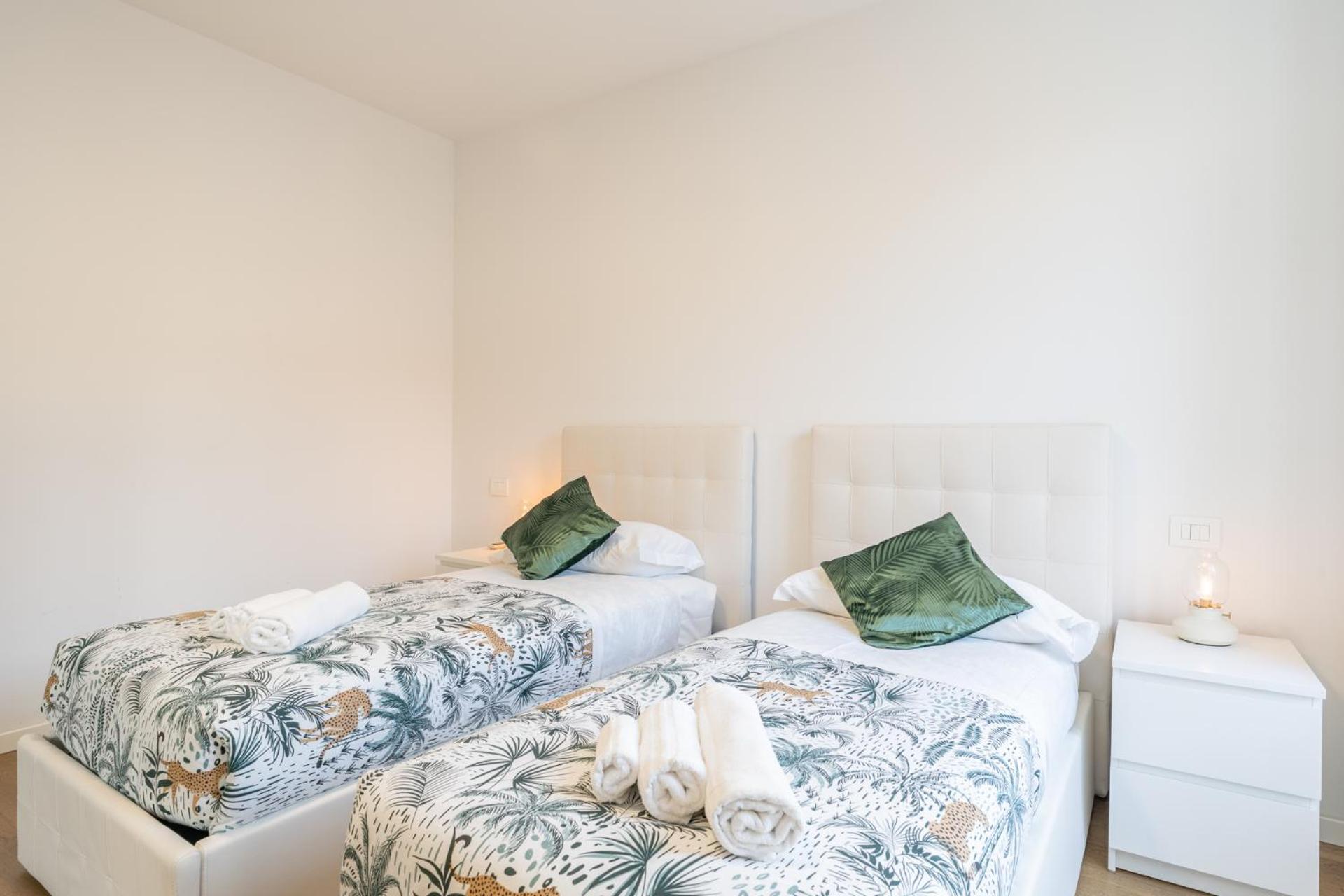 Lecco Delight - A Perfect Gateaway At Como Lake מראה חיצוני תמונה